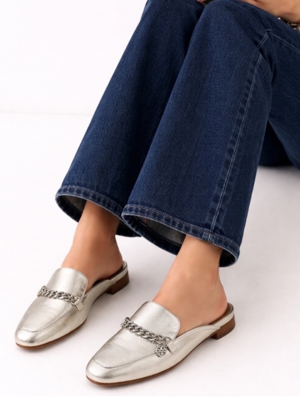 TORY BURCH Mini Benton Leather Loafer Slide in Gold Size 6